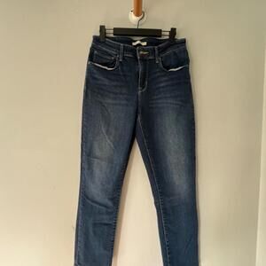 Levi's Women's Mid Rise Skinny Jeans - Size 10